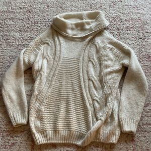 Bundle of sweaters + bodysuit